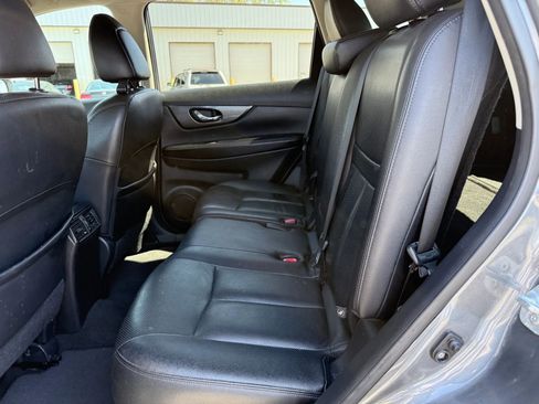 Used 2016 Nissan Rogue SL w/ SL Premium Package image 21