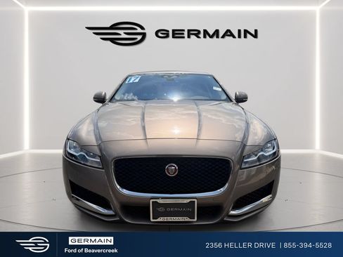 Used 2017 Jaguar XF Premium AWD/4WD image 3