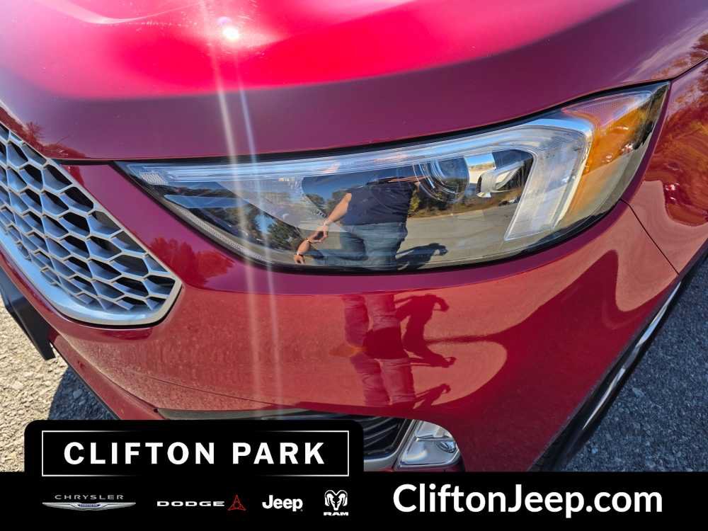 Used 2024 Ford Edge SEL w/ Convenience Package AWD/4WD image 7