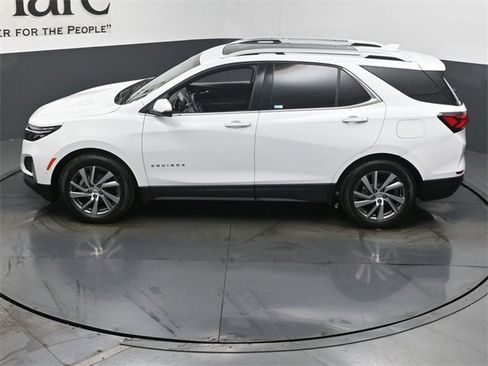 Used 2022 Chevrolet Equinox Premier image 49