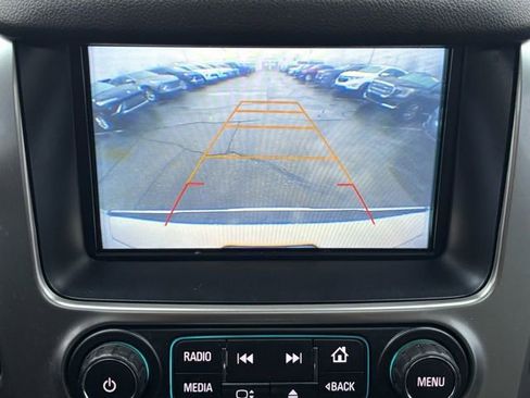 Used 2017 Chevrolet Suburban Premier image 28