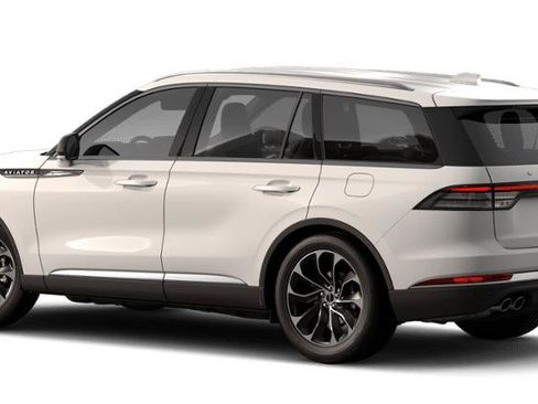 New 2026 Lincoln Aviator AWD image 10