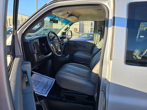 Used 2016 Chevrolet Express 2500 LS image 22