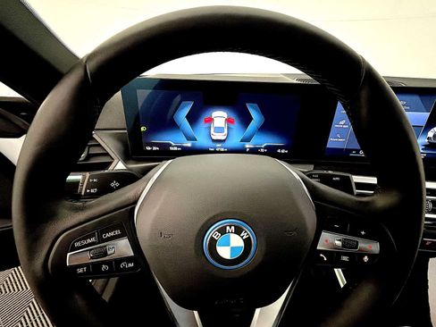 Used 2023 BMW i4 eDrive40 w/ Premium Package RWD image 13