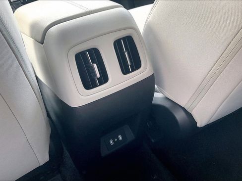 Used 2025 Hyundai Tucson SEL FWD image 31
