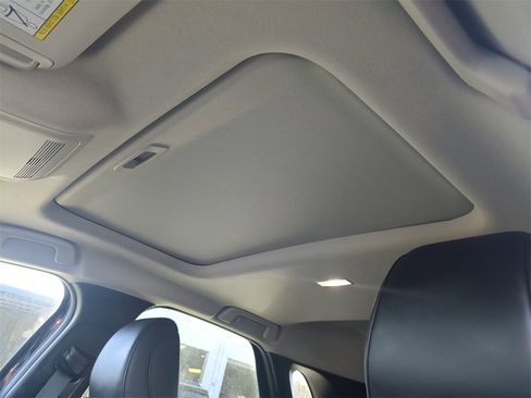 Used 2023 MAZDA CX-30 2.5 Turbo w/ Premium Package image 21