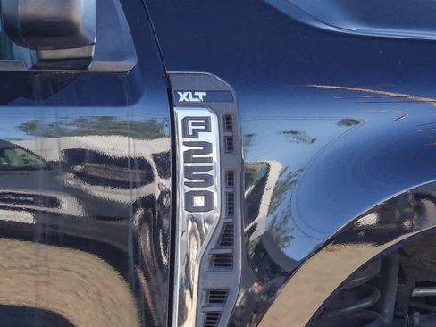 Used 2024 Ford F250 XLT image 25