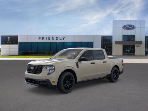 New 2025 Ford Maverick XLT w/ XLT Luxury Package image 1