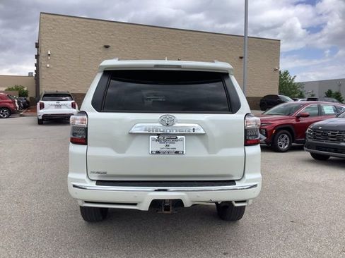 Used 2023 Toyota 4Runner Limited AWD/4WD image 5