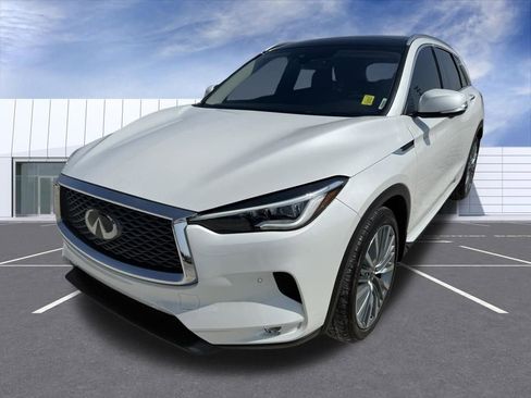Used 2024 INFINITI QX50 Sensory image 6