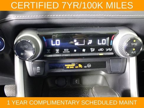 Used 2022 Toyota RAV4 XLE Premium AWD/4WD image 27