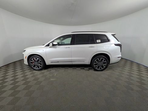 New 2025 Cadillac XT6 Sport image 19