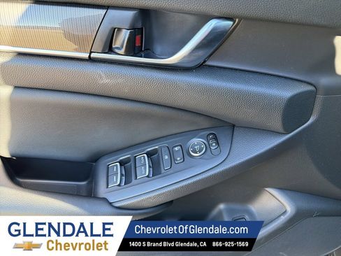 Used 2019 Honda Accord Sport image 16