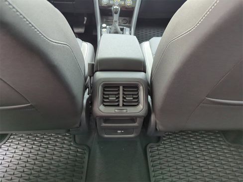 New 2024 Volkswagen Taos SEL image 26