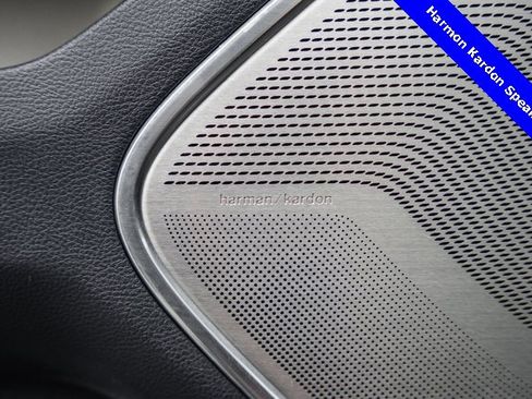 Used 2022 RAM 1500 Limited image 18