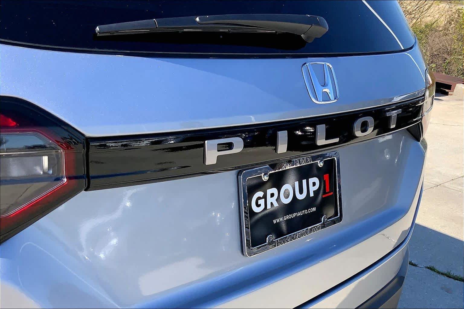 New 2026 Honda Pilot EX-L image 17