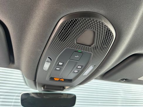 Certified 2026 Porsche Cayenne S AWD/4WD image 32