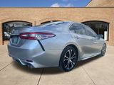 Used 2018 Toyota Camry SE w/ Audio Package image 3