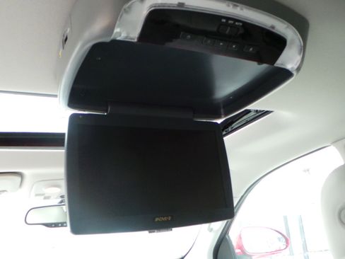 Used 2014 Buick Enclave Leather image 25