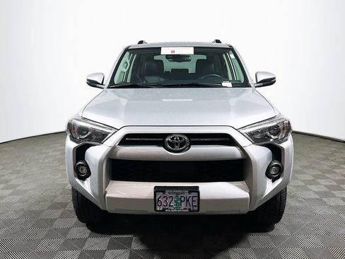 Certified 2022 Toyota 4Runner SR5 Premium AWD/4WD image 2