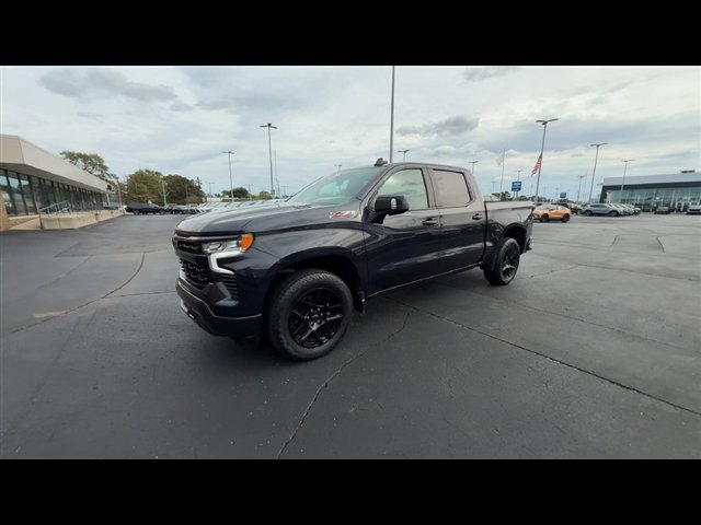 Certified 2022 Chevrolet Silverado 1500 RST w/ Convenience Package II AWD/4WD image 4