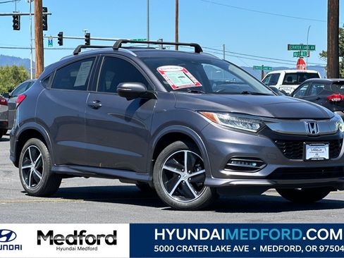 Used 2021 Honda HR-V Touring image 1