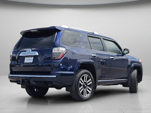 Used 2020 Toyota 4Runner Limited AWD/4WD image 26