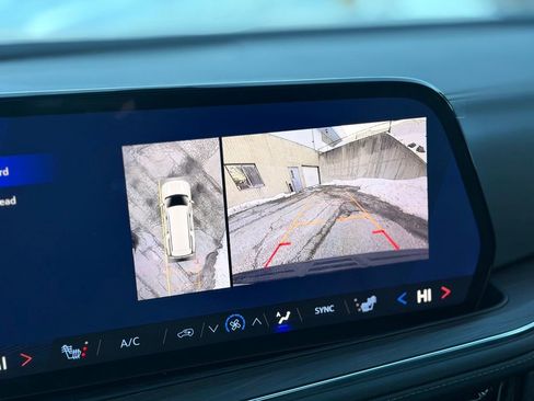 New 2026 Chevrolet Suburban Z71 w/ Comfort Package image 17