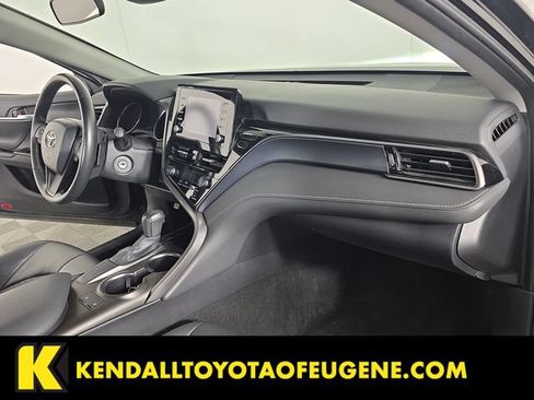 Used 2024 Toyota Camry SE FWD image 27