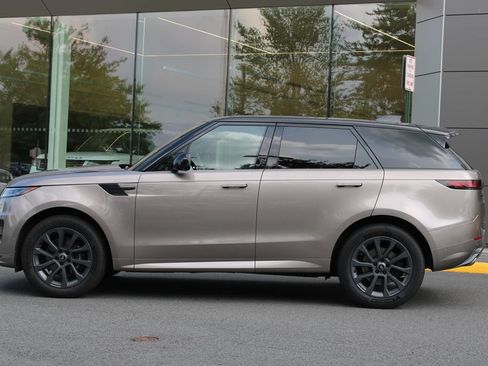 Used 2023 Land Rover Range Rover Sport SE Dynamic AWD/4WD image 6