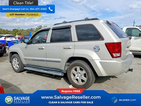 Used 2010 Jeep Grand Cherokee Laredo w/ Mopar Chrome Edition Group image 3