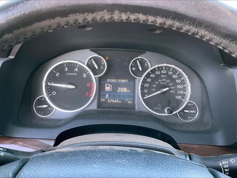 Used 2017 Toyota Tundra Limited image 25