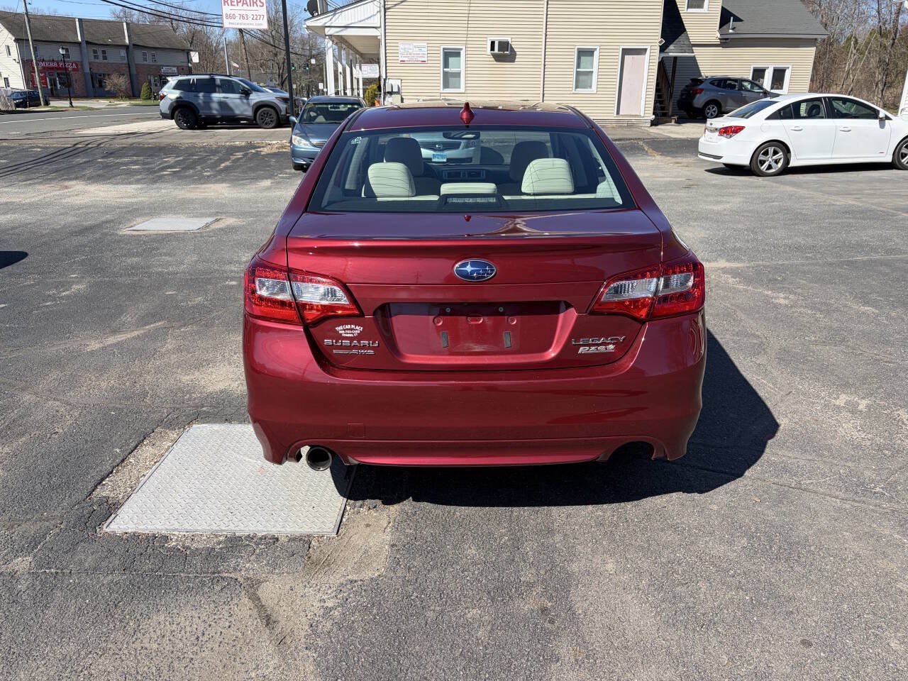Used 2016 Subaru Legacy 2.5i Premium w/ Moonroof Package AWD/4WD image 4