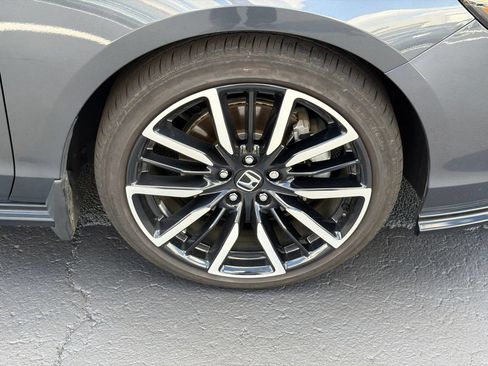 Used 2024 Honda Accord Touring image 13