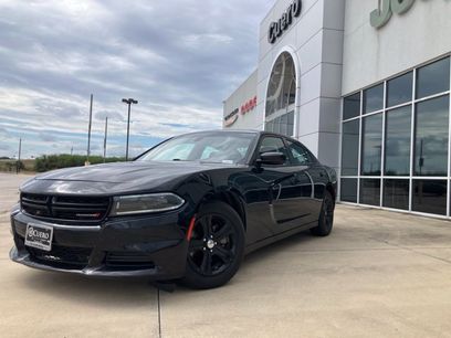 Used 2022 Dodge Charger SXT w/ Leather Interior Group