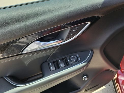 Used 2022 Buick Envision Preferred image 16