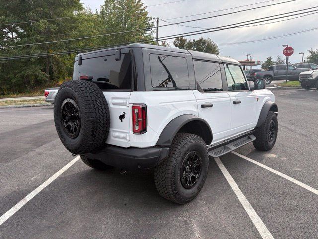 Used 2026 Ford Bronco Badlands AWD/4WD image 3