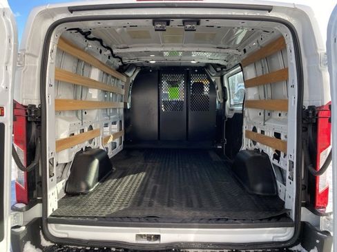 Used 2024 Ford Transit 250 Low Roof w/ Exterior Upgrade Package image 5