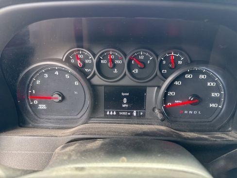 Used 2024 Chevrolet Silverado 2500 Custom w/ Custom Value Package AWD/4WD image 5