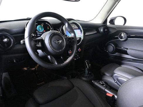 Used 2023 MINI Cooper S image 9
