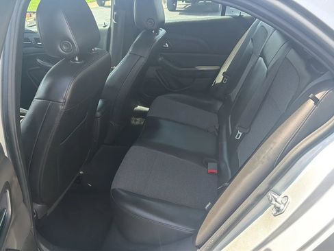 Used 2015 Chevrolet Malibu LT image 10