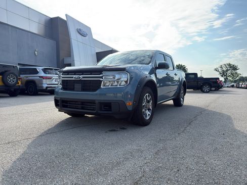 Used 2022 Ford Maverick Lariat w/ Lariat Luxury Package AWD/4WD image 1