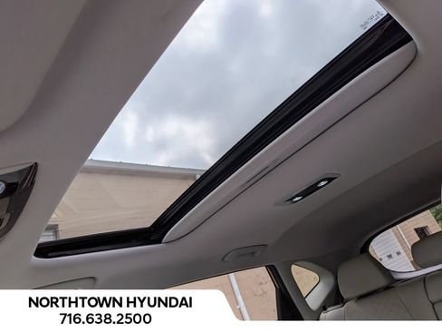 Used 2023 Kia Seltos SX w/ SX Sunroof Package AWD/4WD image 9