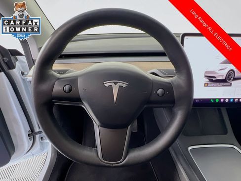 Used 2023 Tesla Model Y Long Range AWD/4WD image 11