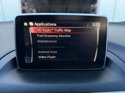 Used 2015 MAZDA MAZDA3 s Touring image 37