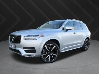 Used 2019 Volvo XC90 T6 Momentum w/ Advanced Package