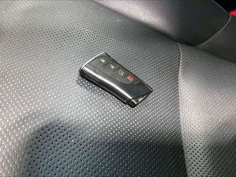 Used 2020 Lexus GX 460 Premium w/ Premium Package image 10