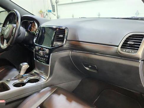 Used 2020 Jeep Grand Cherokee Limited RWD image 26