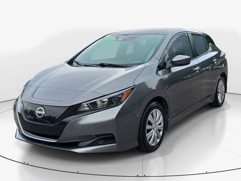 Used 2024 Nissan Leaf S FWD image 8