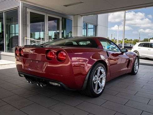 Used 2011 Chevrolet Corvette Grand Sport RWD image 2